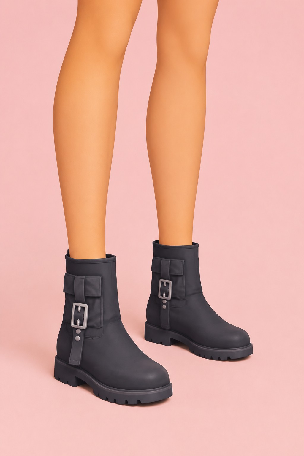 Catarina Boots custom content (CC) for Sims 4 by serenitycc