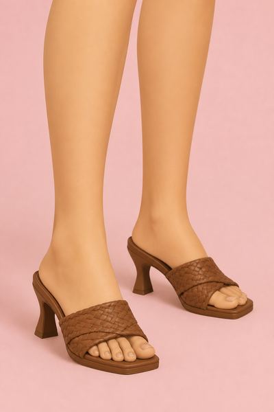 Cafe Stroll Sandals custom content (CC) for Sims 4 by madlen