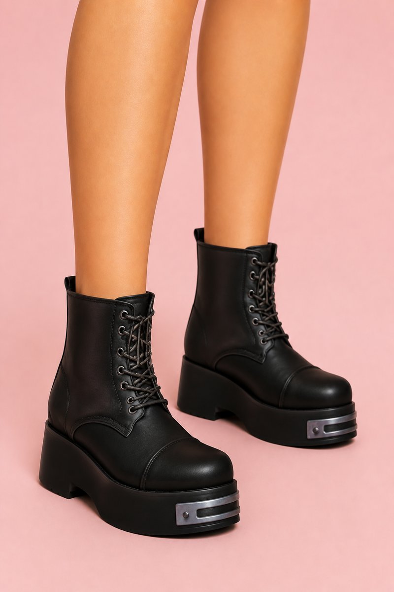 ✨ Boots Glow Up ✨Simple Mesh Edit custom content (CC) for Sims 4 by trillyke